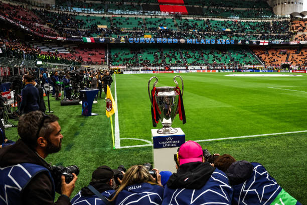 亚历山大以 亚历山大以