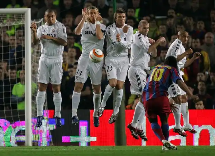 突然爆发的 突然爆发的